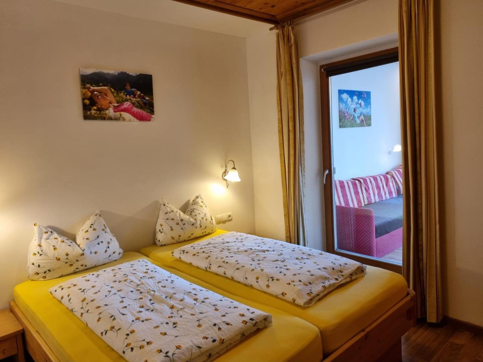 Ferienwohnungen Koflerhof Kastelruth Kamer foto